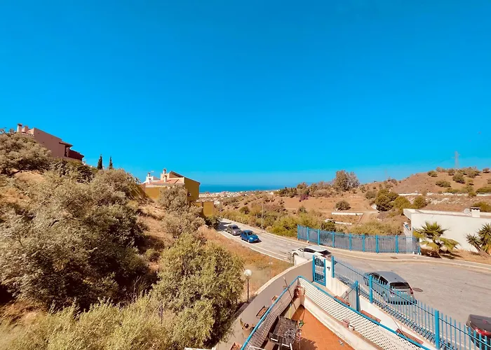 Apartamento Con Vistas Al Mar Y Plaza Aparcamiento
